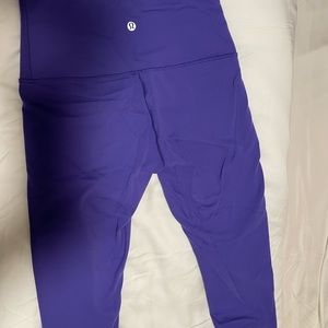 Lululemon Wunder Under crop leggings - size 6